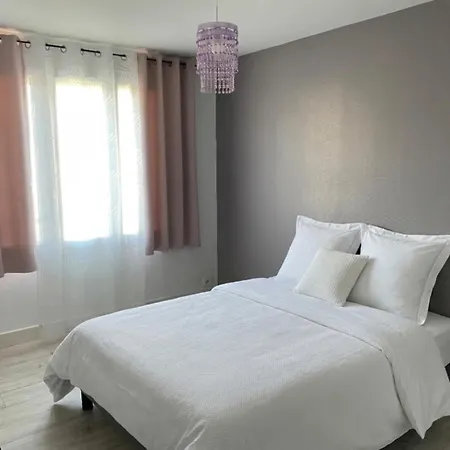 Apartamento 2 Avec Balcon A Nazaire Centre Ville, Proche *